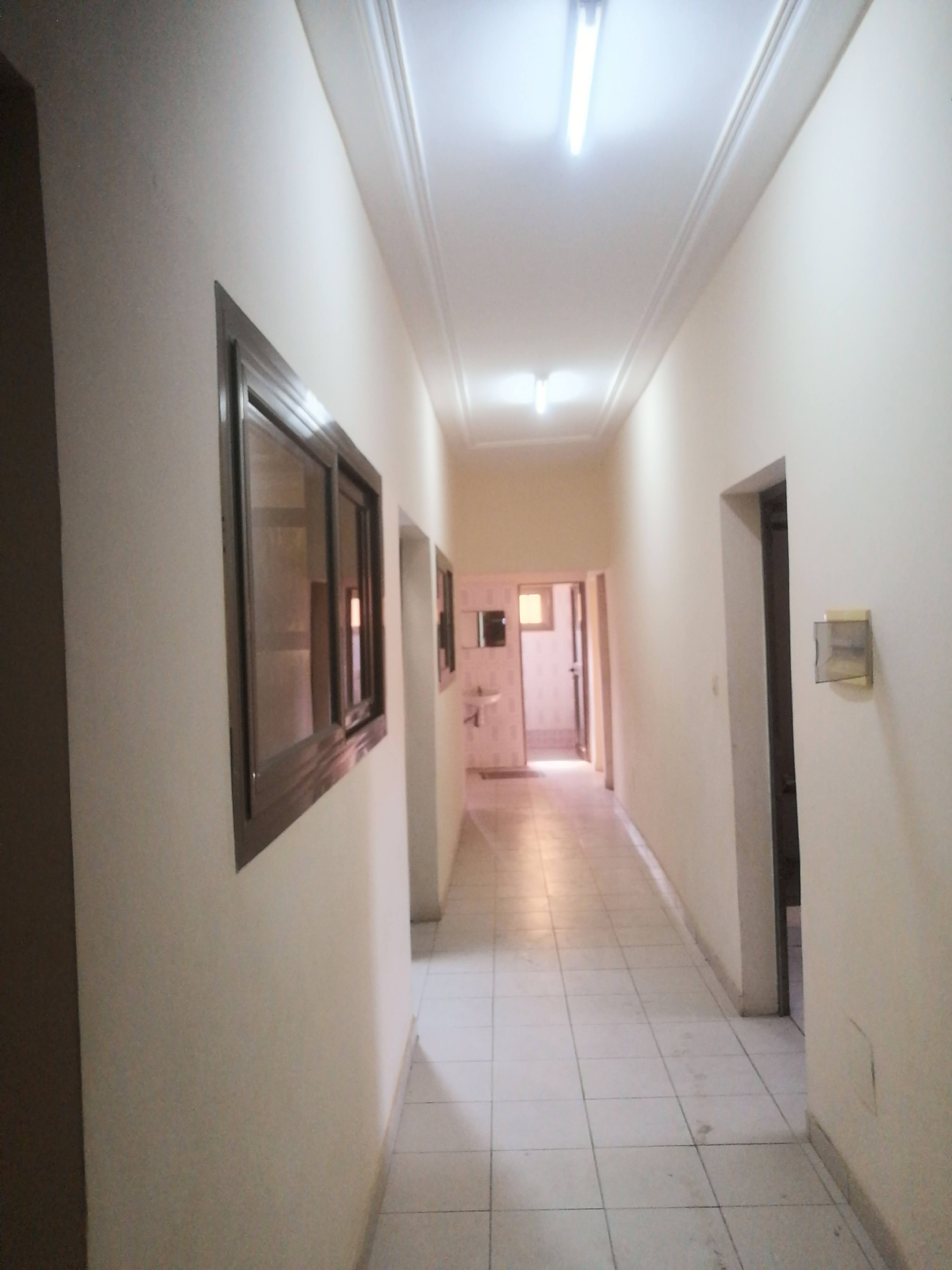 À louer  2 appartements pour bureaux à Didjolé, Lomé  4 chambres chacun