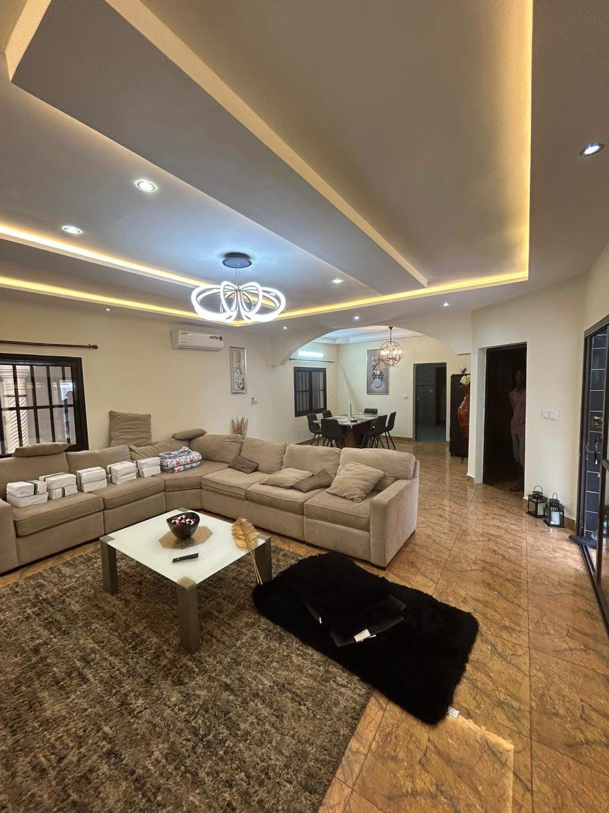 Villa - Photo 13