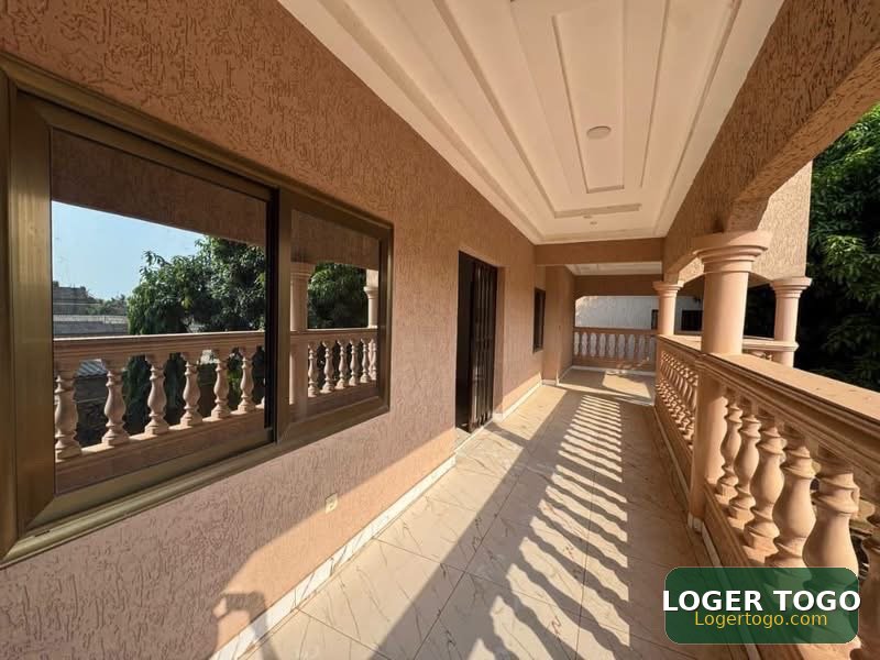 Villa - Photo 4