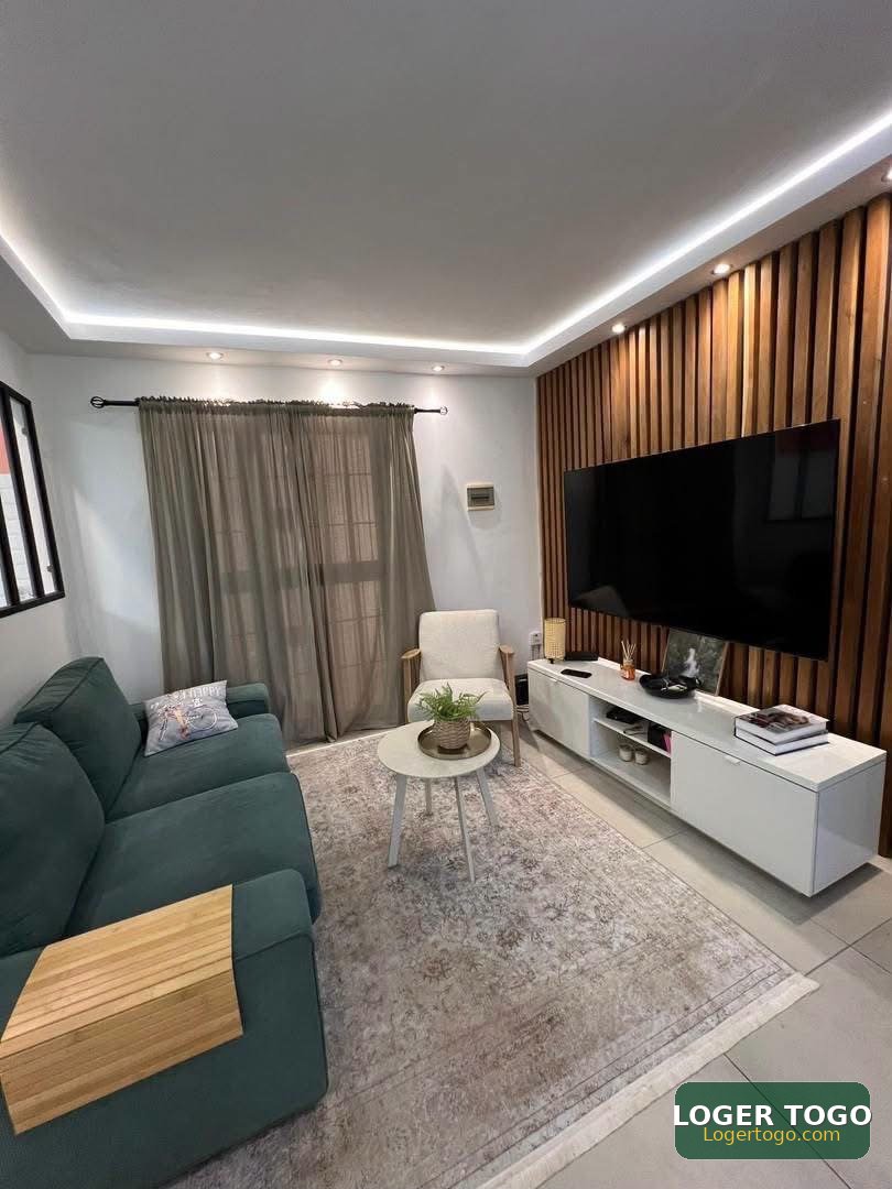 Villa - Photo 1