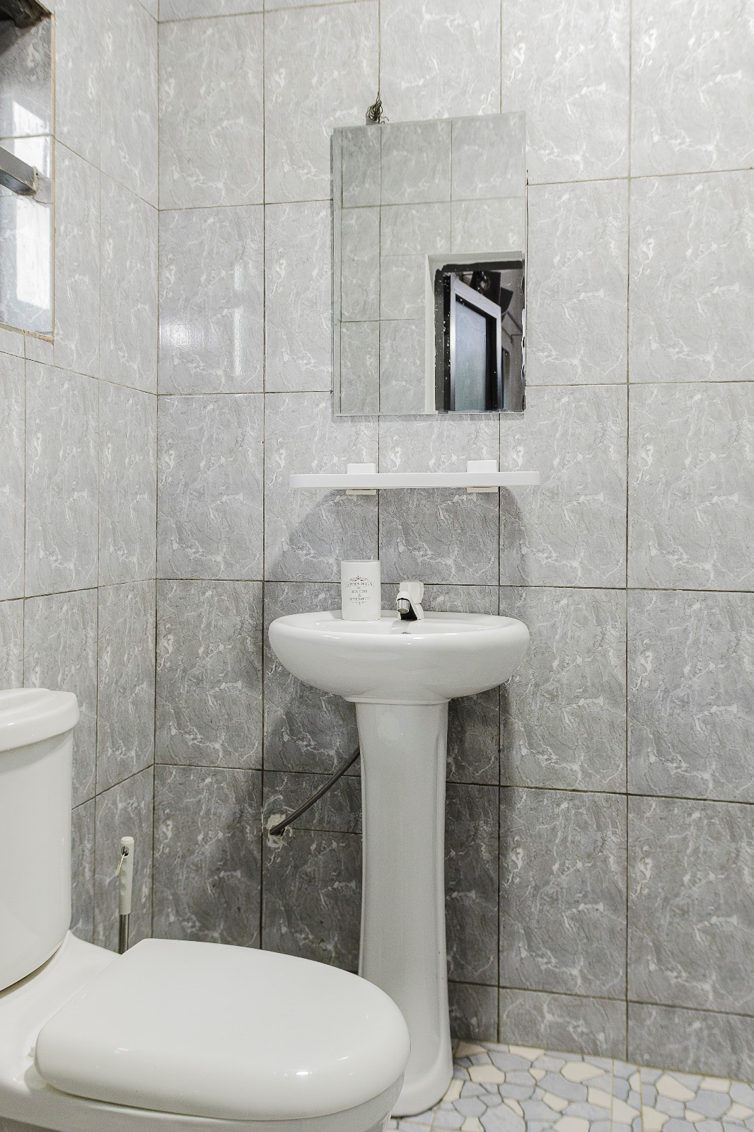 Deux chambres salon meuble - Photo 10