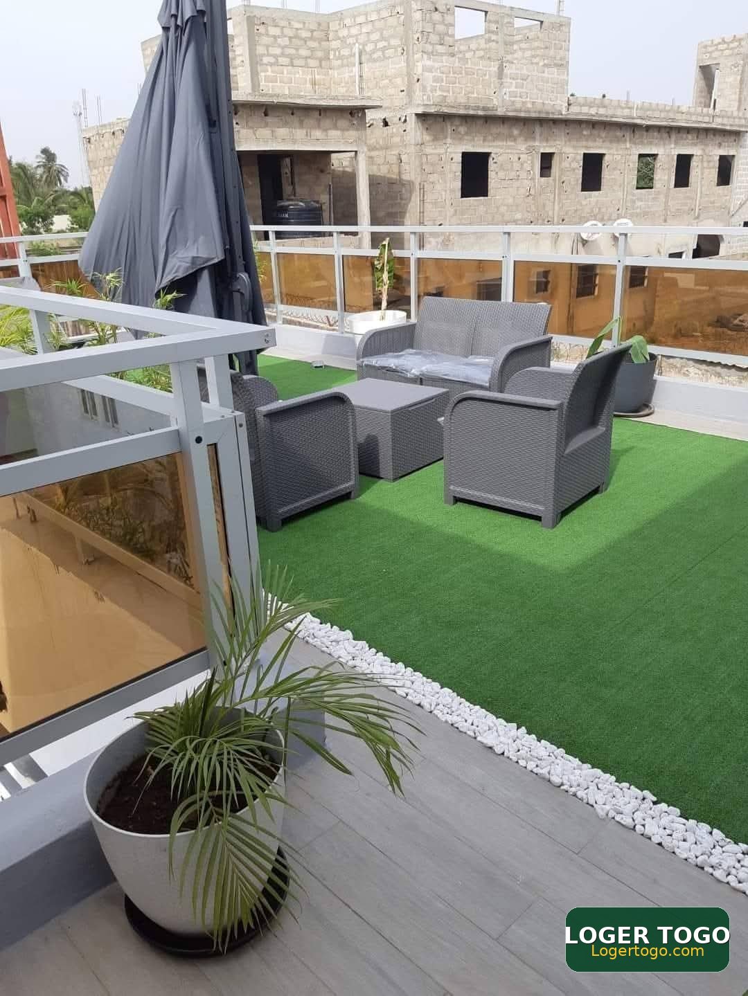 Villa meublée à vendre dans la cité de legbassito - Photo 4
