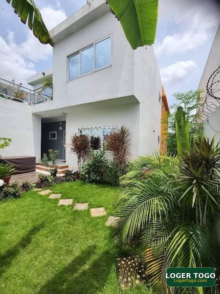Villa meublée à vendre dans la cité de legbassito - Photo 6
