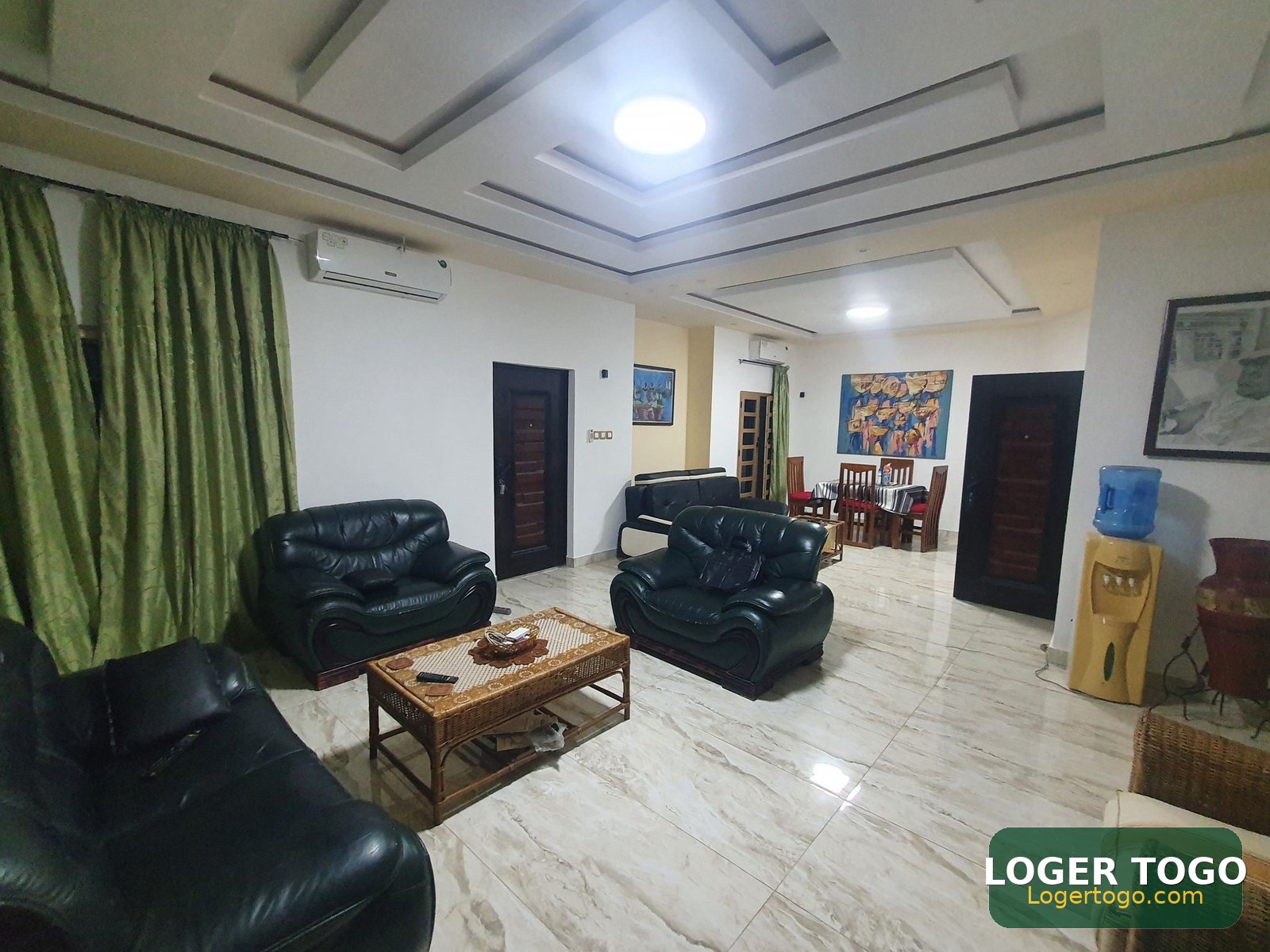 Villa Luxueuse à Louer à Agoè Adjougba - Photo 1