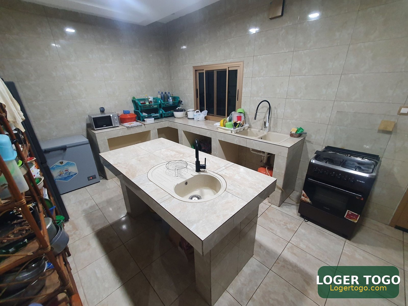 Villa Luxueuse à Louer à Agoè Adjougba - Photo 3