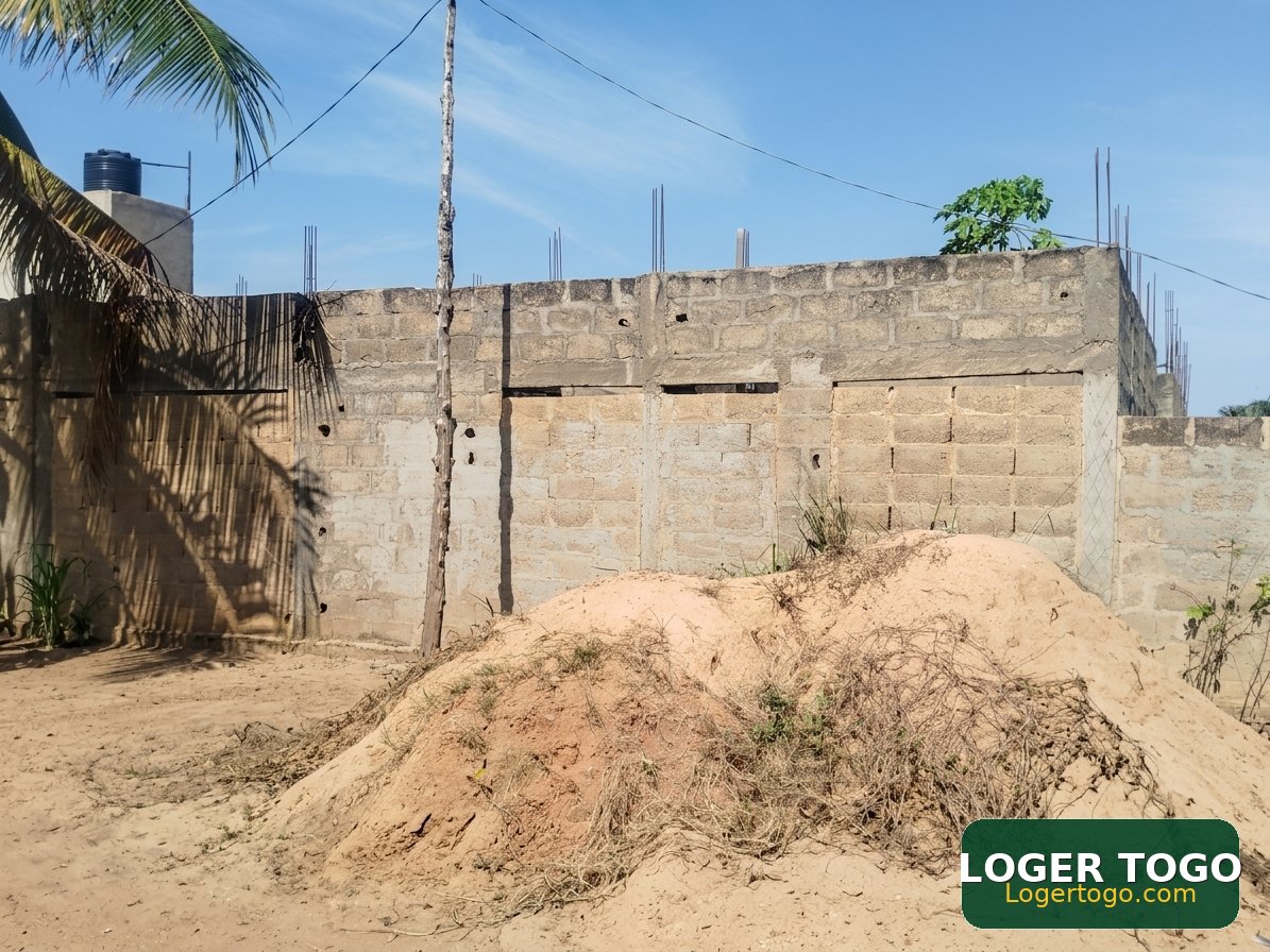 Opportunité immobilière à Clémé Agopkanou – R+2 à terminer - Photo 1