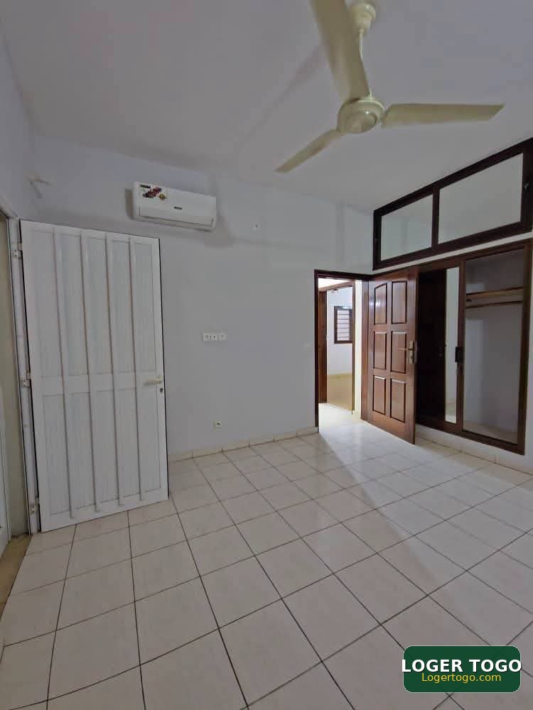 Villa 5 chambres climatisées sur 1201m² - Adidogomé Avenou - Photo 10