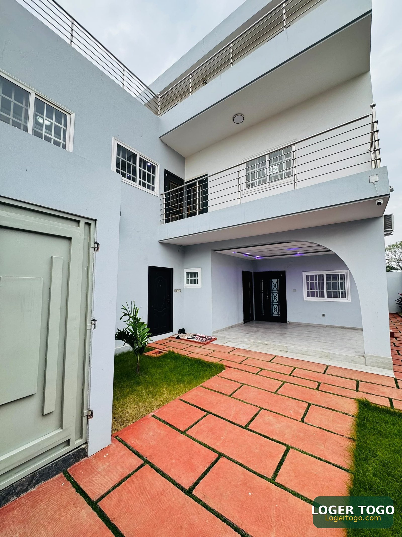 Villa duplex neuve 5 chambres avec rooftop - Agoè Réserve - Photo 7