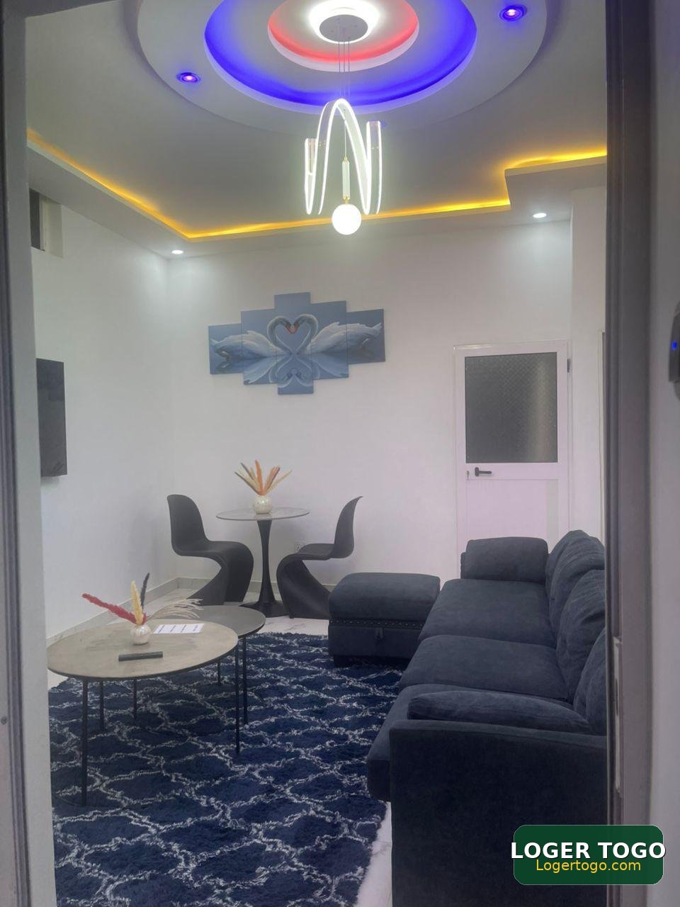 Villa 15 pièces dans la zone aéroport