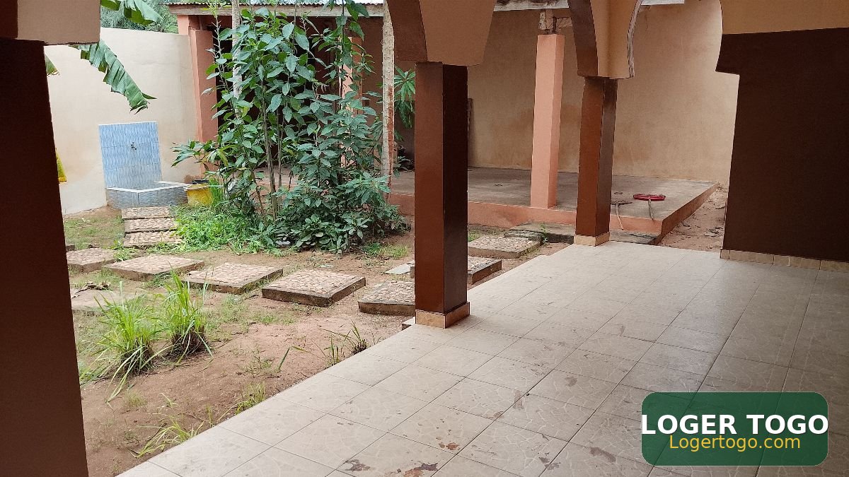Villa de 3 chambres salon en location - Photo 1