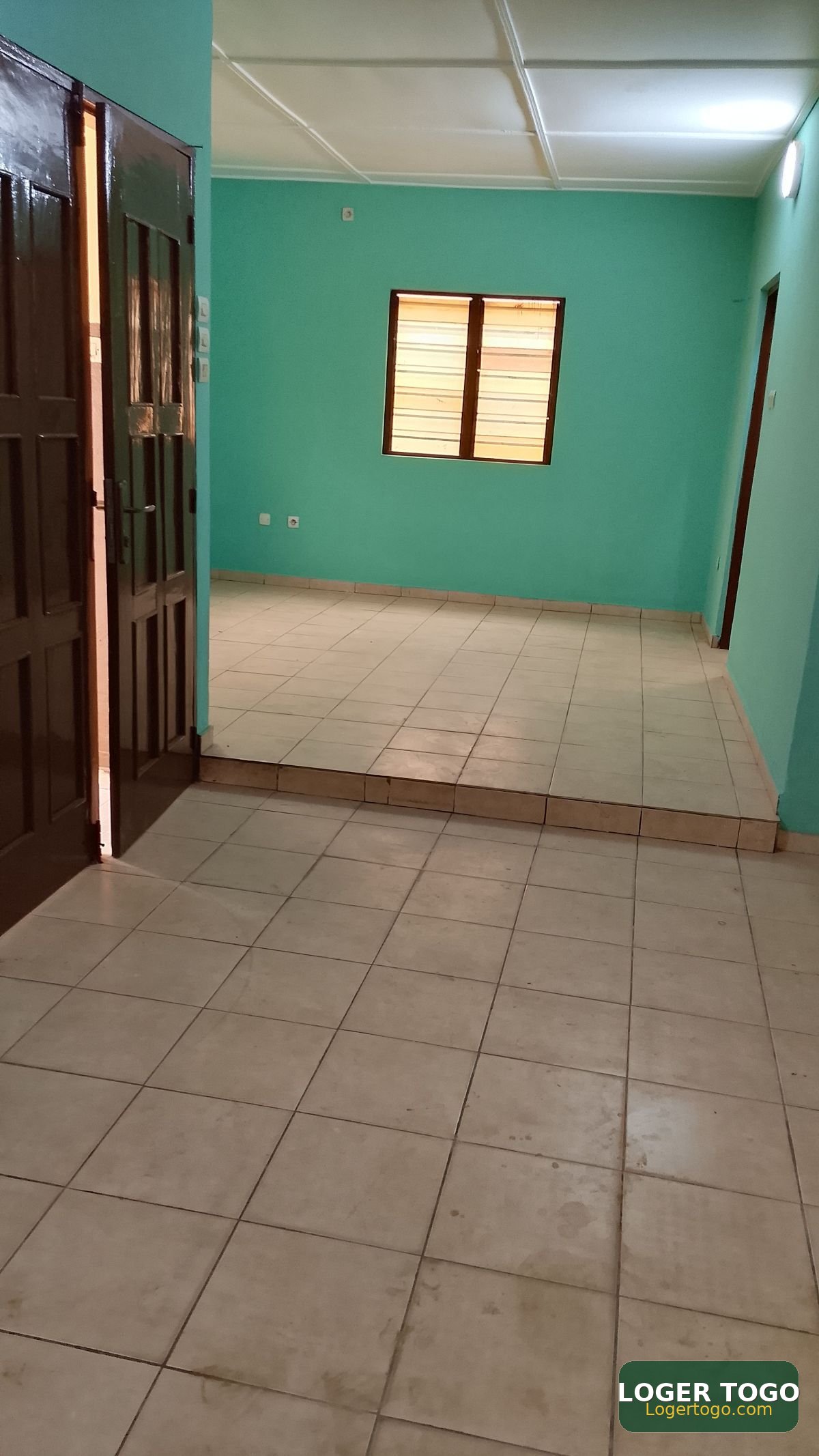 Villa de 3 chambres salon en location - Photo 2