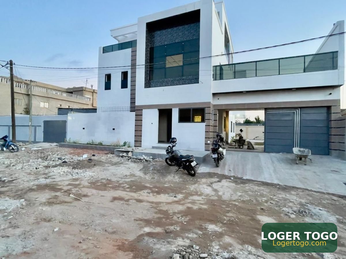Villa à Casablanca Tokoin - Photo 1