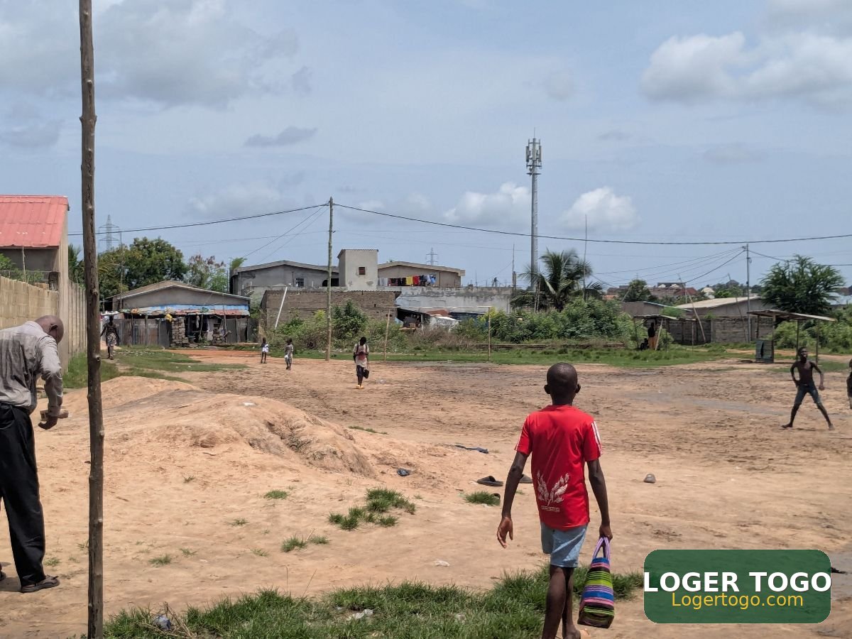 Terrain en vente, 1km des échangeurs d’agoè - Photo 1