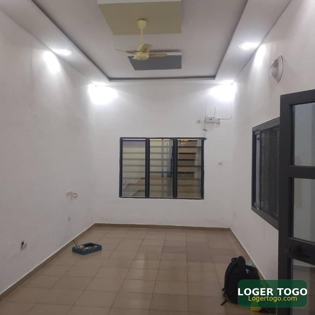 Villa cour unique à agoè koffi panou en Location - Photo 1