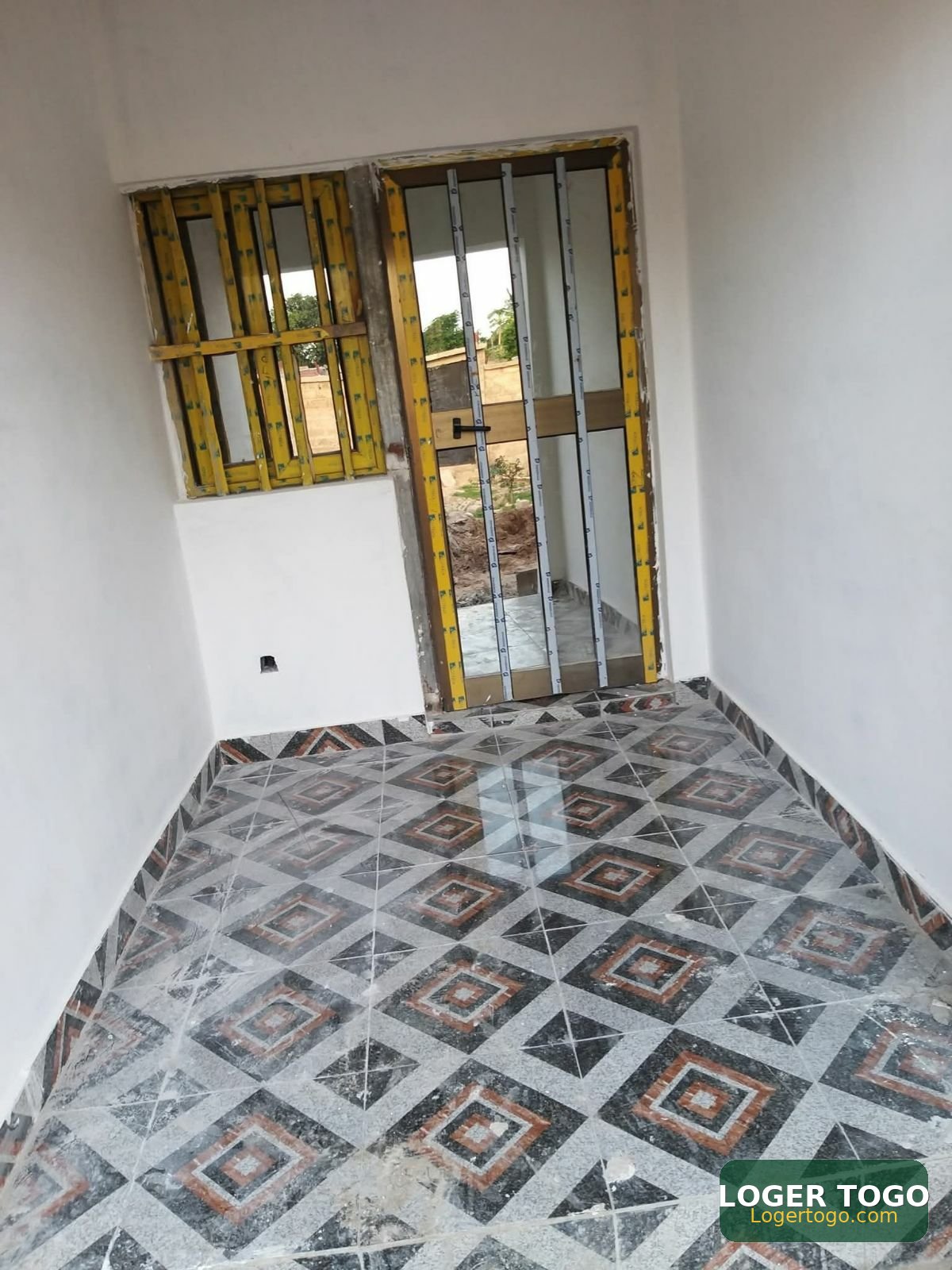 Appartement, agoè sogbossito en location - Photo 1