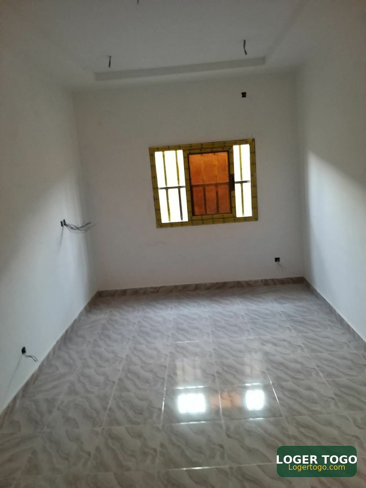 Appartement, agoè sogbossito en location - Photo 2